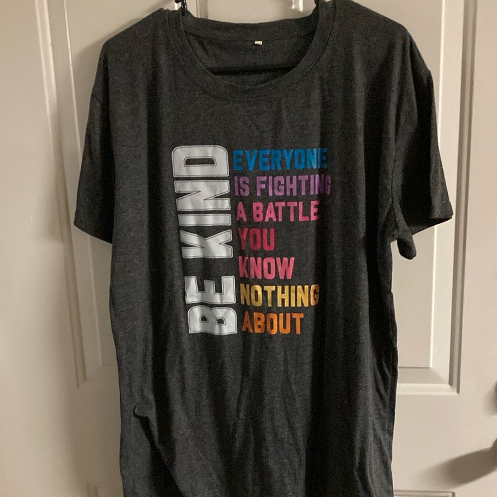 Be Kind Graphic Kids T-Shirt - Gray